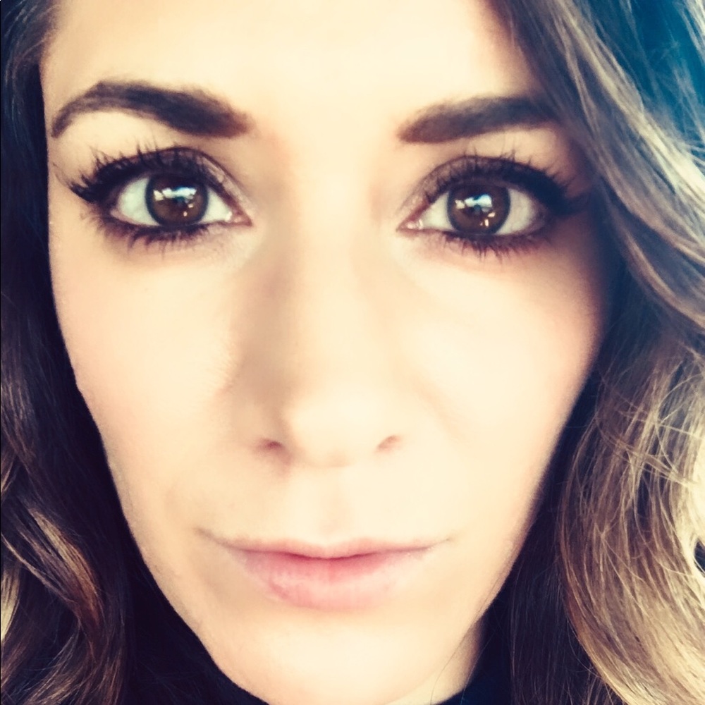 Meet your Posher, Meredith